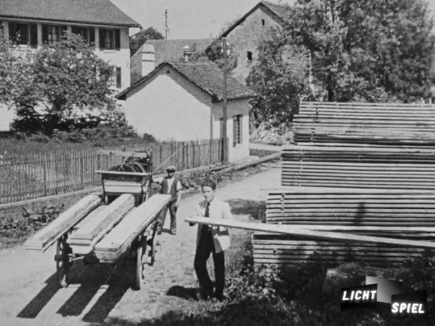 Bereit für die Weiterverarbeitung. (Filmstill)
