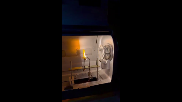 Moderne Rekonstruktion eines Limelights (Videostill von David Pfluger)